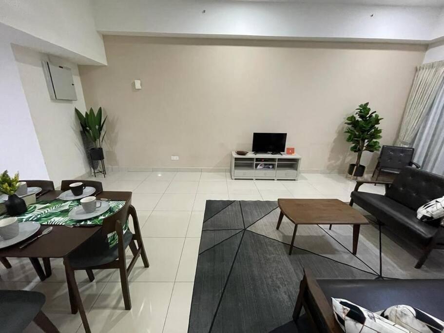 The Sugar'barn@d Perdana Apartment